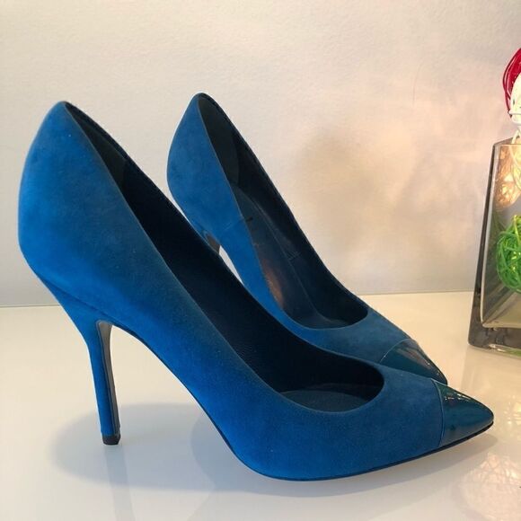 Yves Saint Laurent Heels - Picture 2 of 8